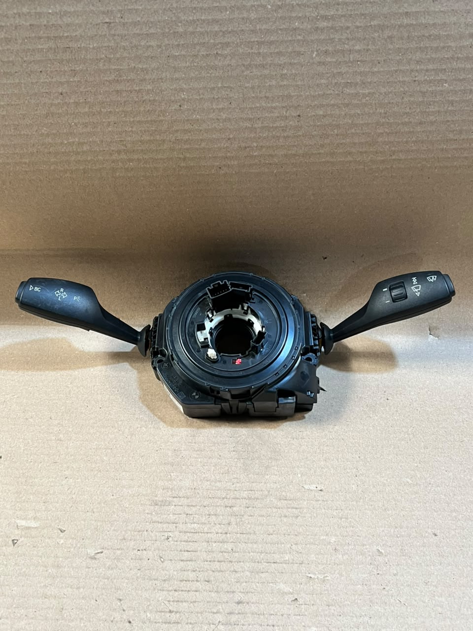 BMW F20 F21 F30 F31 Wiper Turn Signal Steering Column Stalk Switch 9253754 OEM