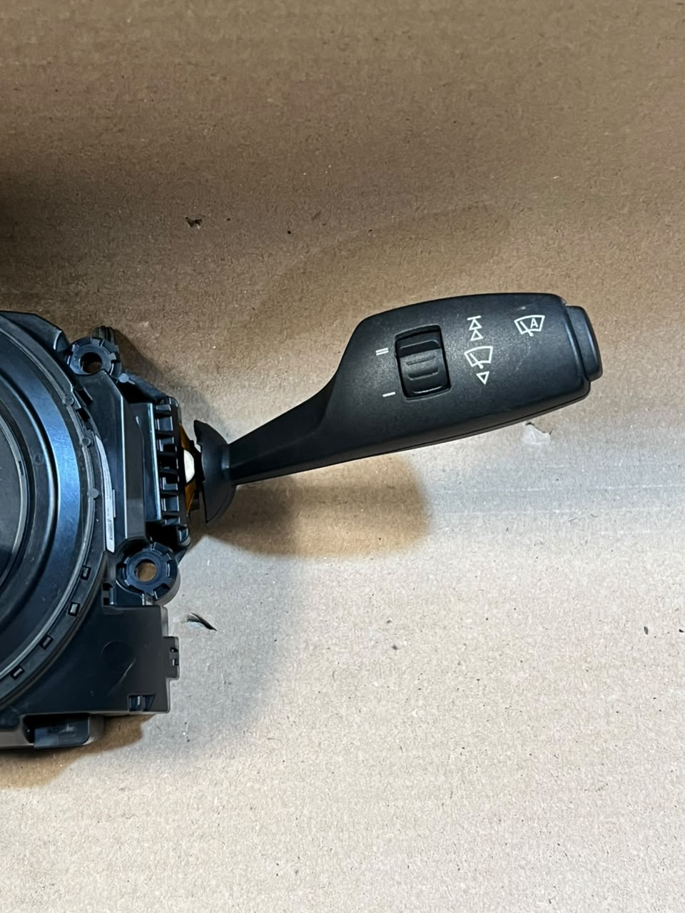 BMW F20 F21 F30 F31 Wiper Turn Signal Steering Column Stalk Switch 9253754 OEM