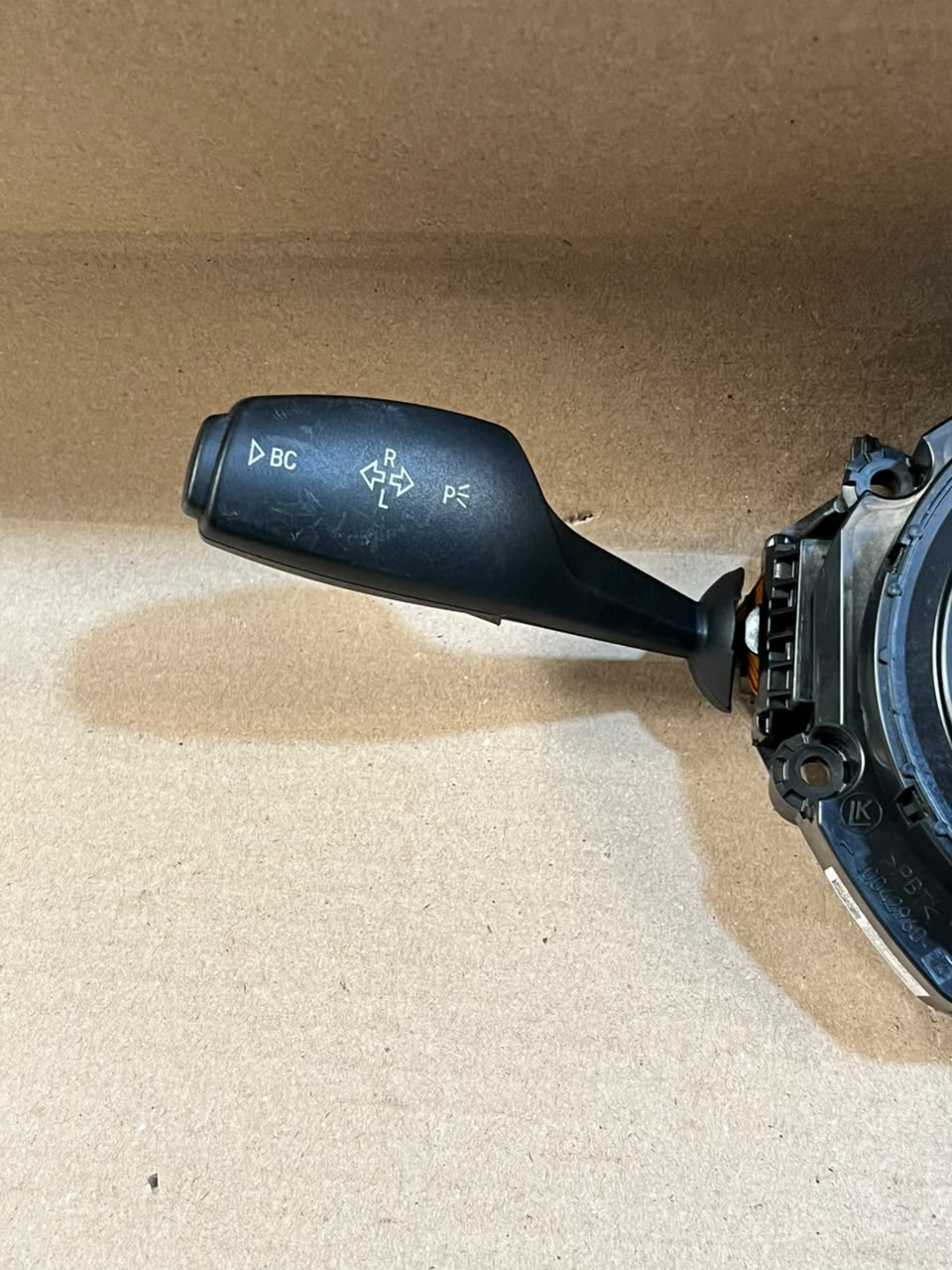 BMW F20 F21 F30 F31 Wiper Turn Signal Steering Column Stalk Switch 9253754 OEM