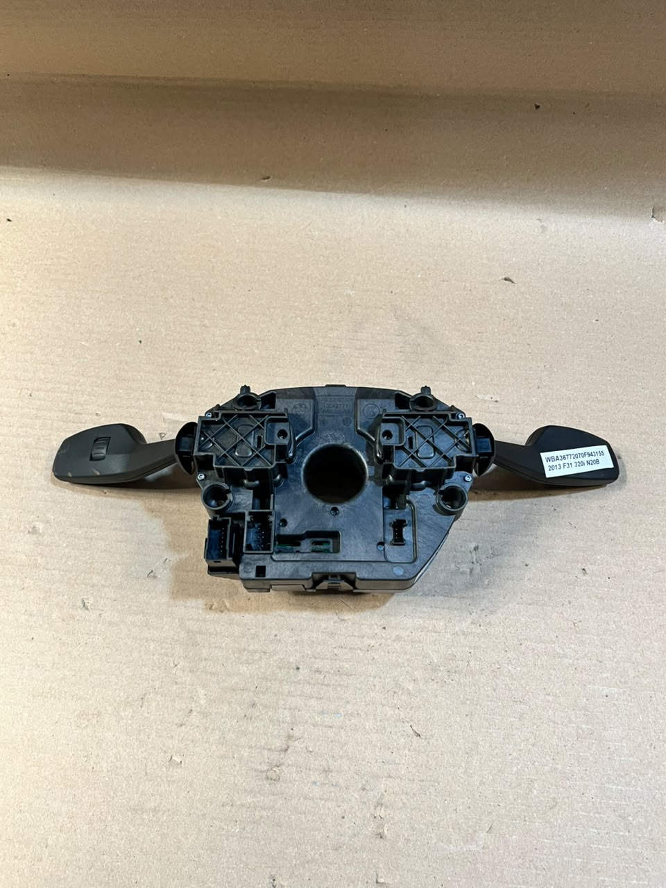 BMW F20 F21 F30 F31 Wiper Turn Signal Steering Column Stalk Switch 9253754 OEM