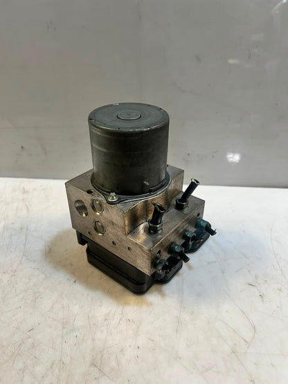BMW 535i F10 F11 F06 F12 F13 ABS Pump Control Module 6868335 OEM 2011-2016