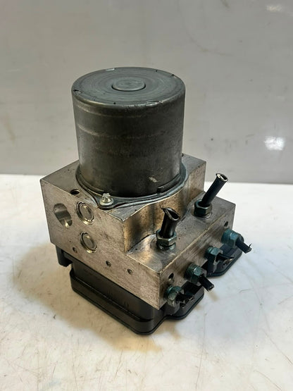 BMW 535i F10 F11 F06 F12 F13 ABS Pump Control Module 6868335 OEM 2011-2016