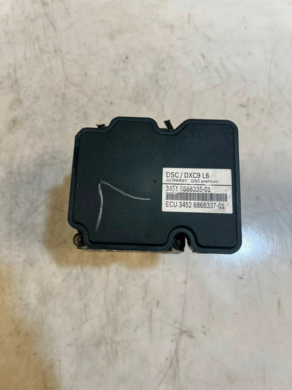 BMW 535i F10 F11 F06 F12 F13 ABS Pump Control Module 6868335 OEM 2011-2016