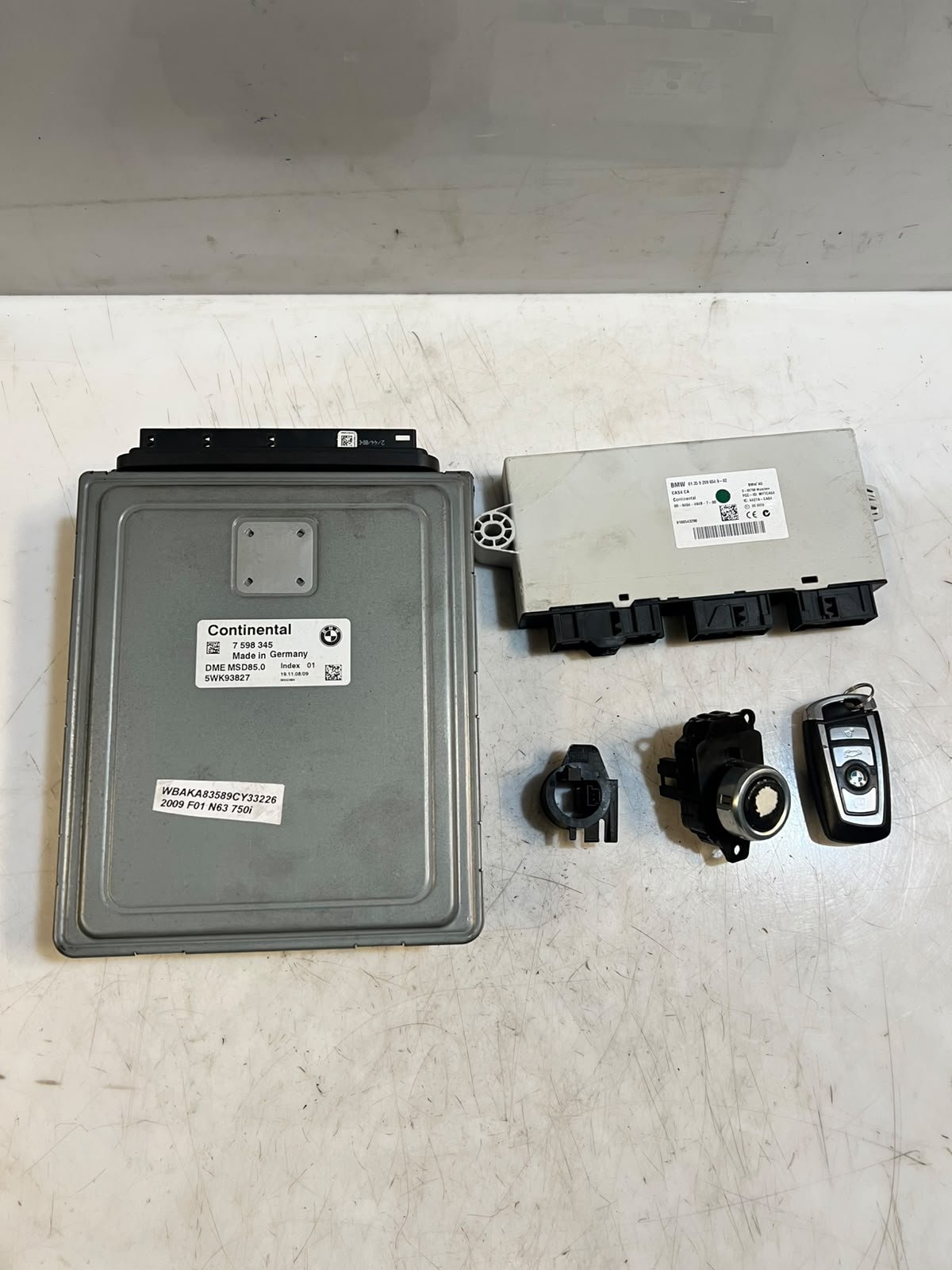 BMW 750Li F01 F02 N63 MSD85.0 Engine ECU DME CAS Key Complete Set 7598345 OEM