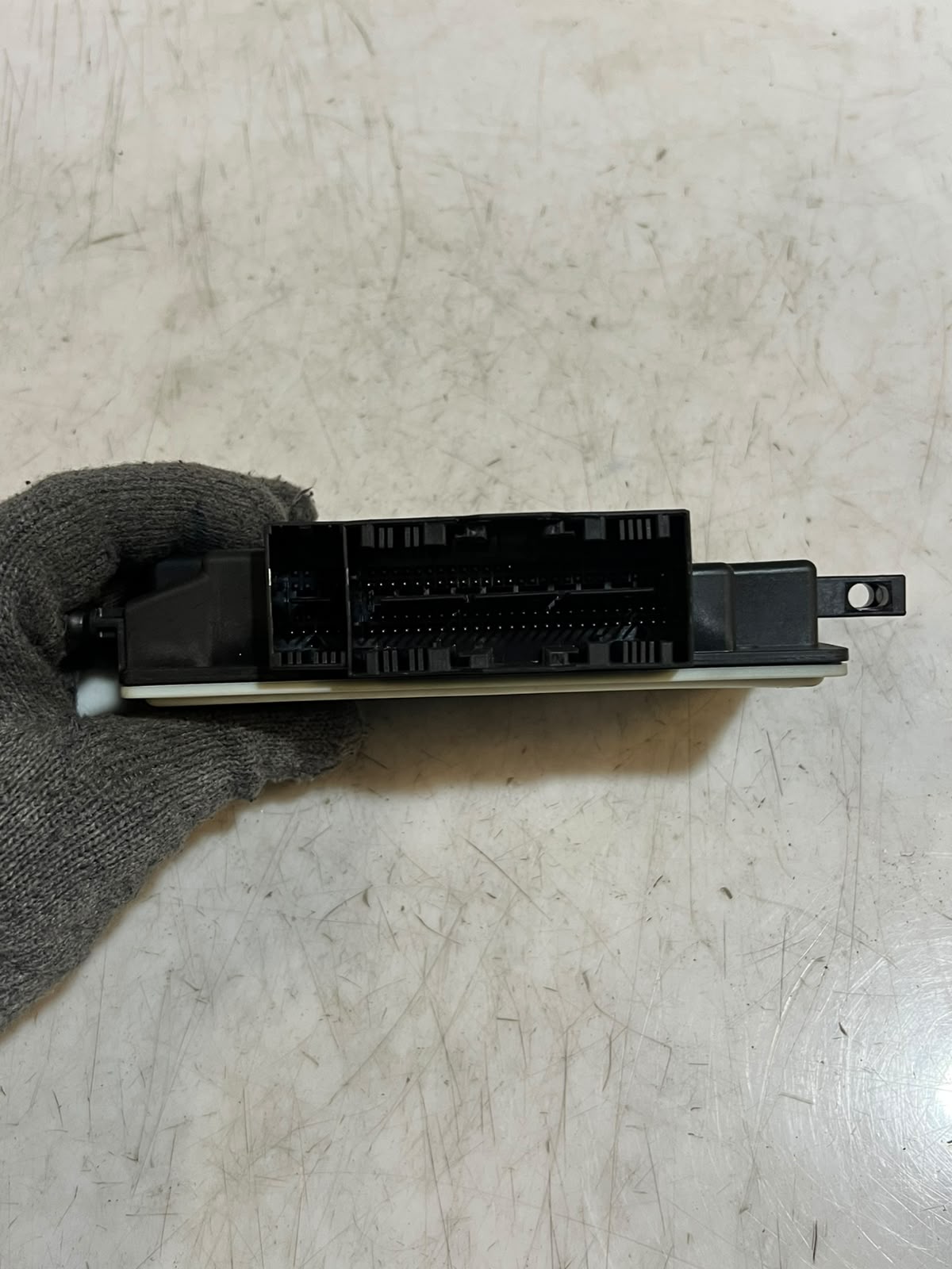 BMW F01 F02 F06 F07 F10 F11 F12 F13 Airbag SRS ECU Control Module 9350002 OEM
