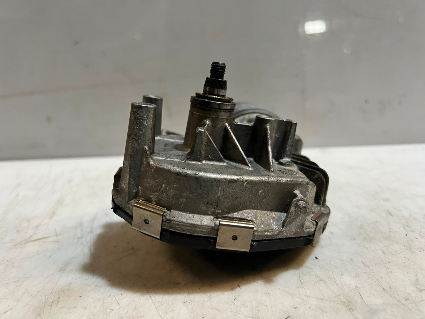 BMW 5 Series F10 F11 Front Wiper Motor & Linkage 7308772 OEM 2009-2017