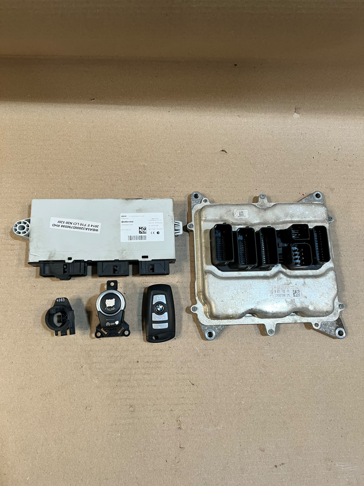2014 BMW 520i F10 LCI N20 Engine ECU DME Control Unit Set 8631725 OEM