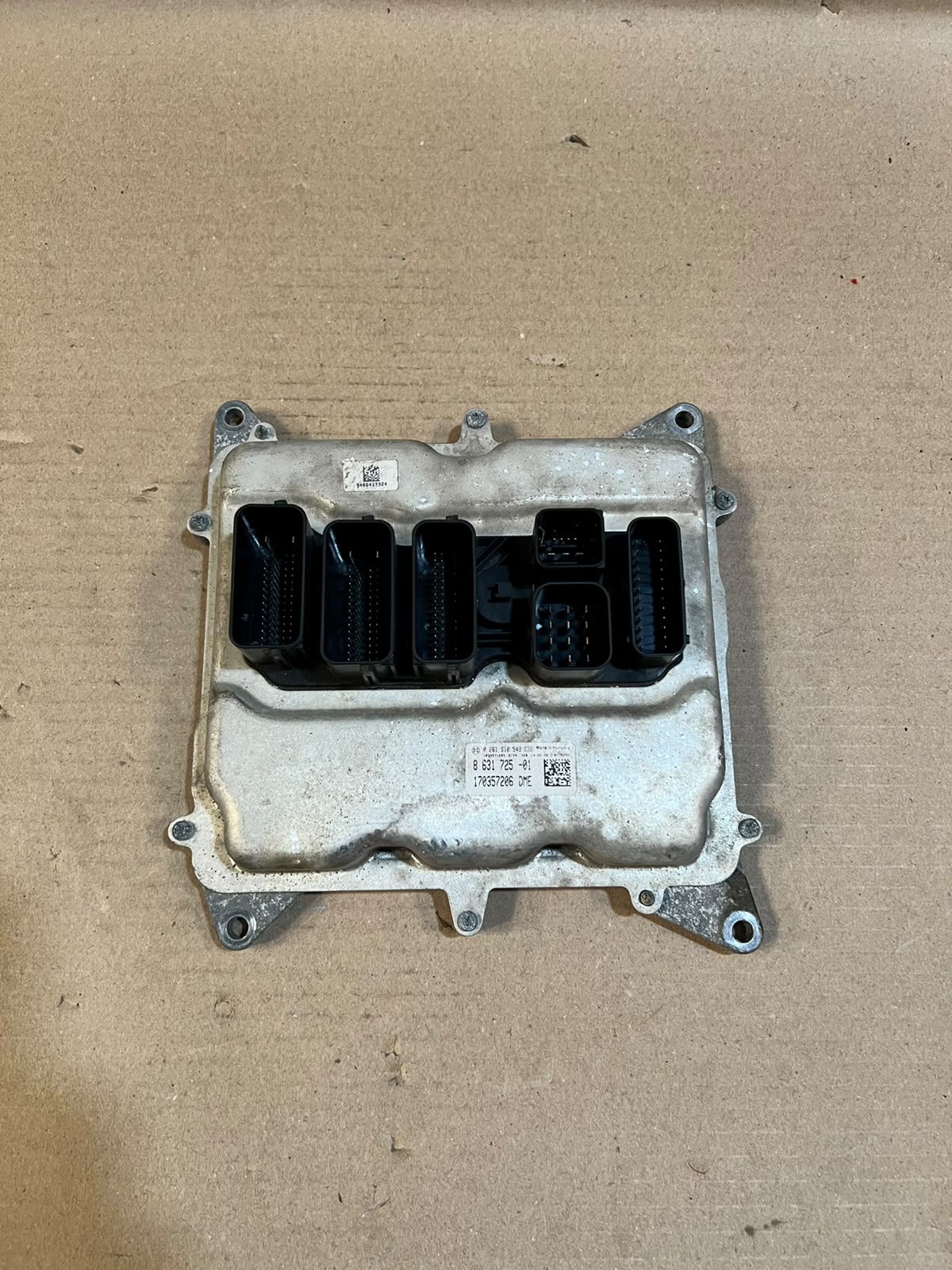 2014 BMW 520i F10 LCI N20 Engine ECU DME Control Unit Set 8631725 OEM