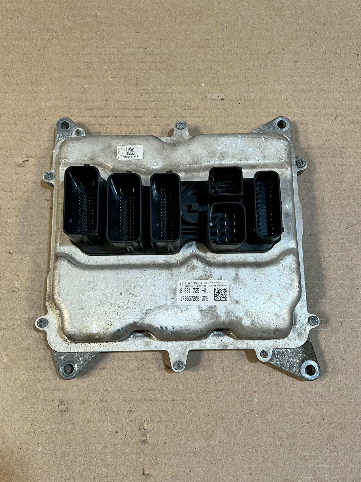 2014 BMW 520i F10 LCI N20 Engine ECU DME Control Unit Set 8631725 OEM