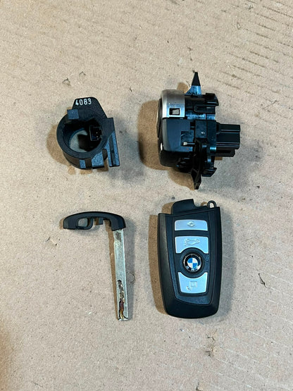 2014 BMW 520i F10 LCI N20 Engine ECU DME Control Unit Set 8631725 OEM