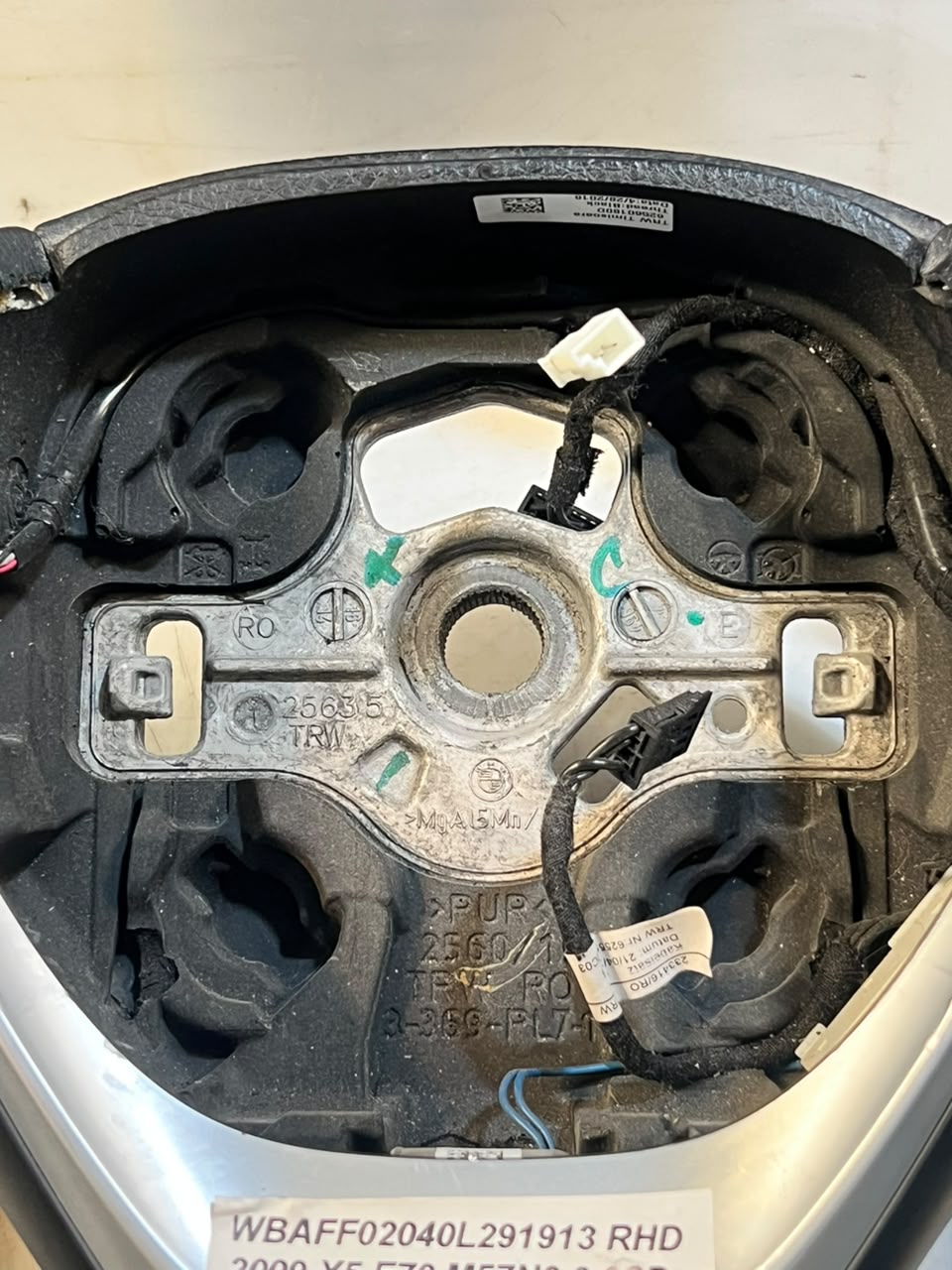 BMW 320i F30 120i F20 X3 F25 428i F32 Sport Steering Wheel 6256018 OEM