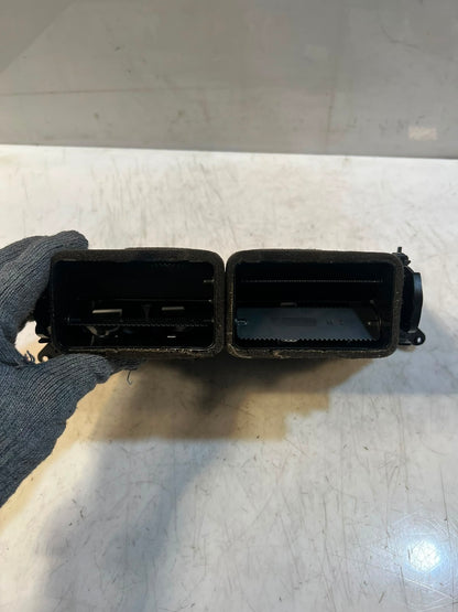 BMW 7 Series F01 F02 F03 F04 750i Center Dash Air Vent 9115859 OEM RHD