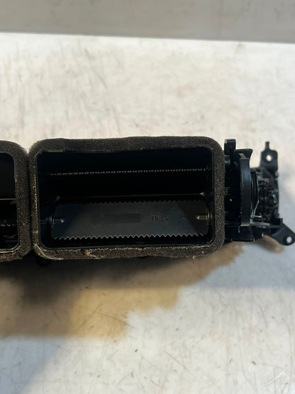BMW 7 Series F01 F02 F03 F04 750i Center Dash Air Vent 9115859 OEM RHD