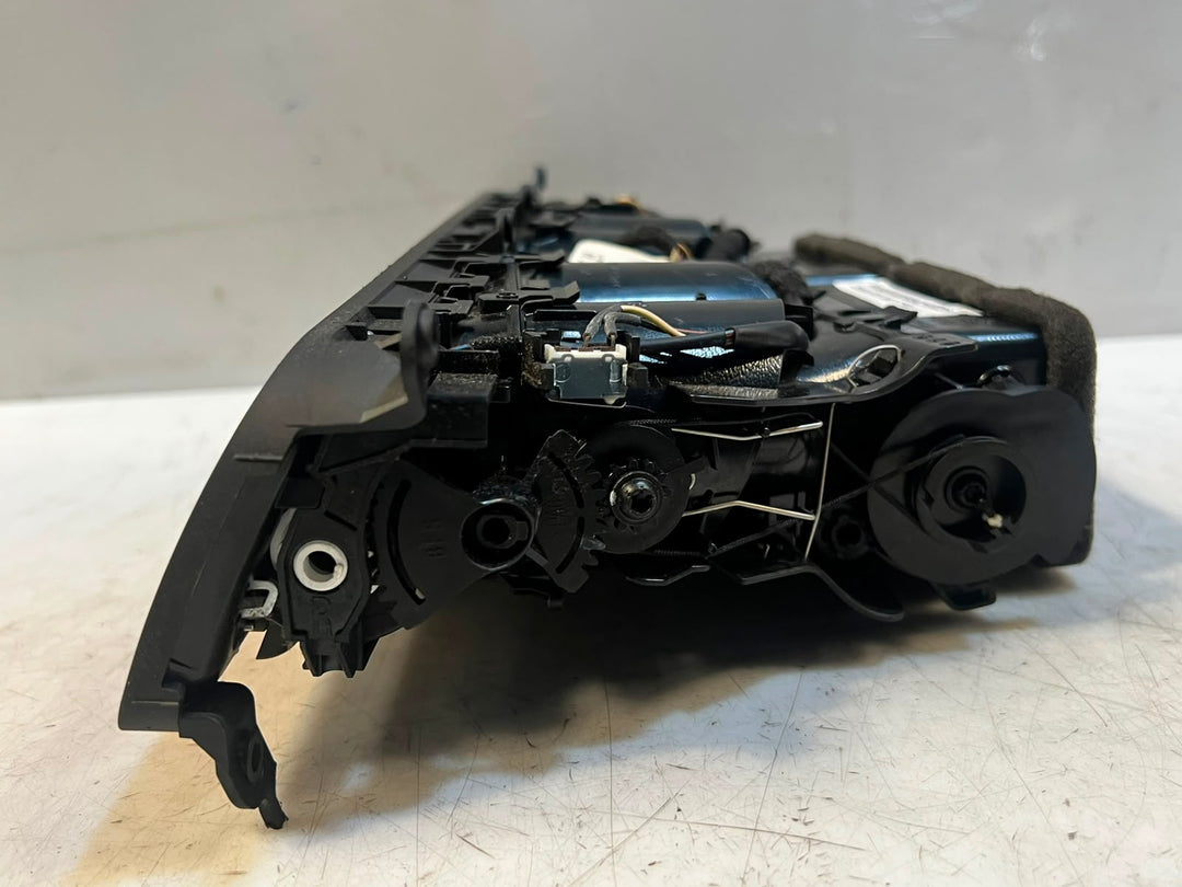 BMW 7 Series F01 F02 F03 F04 750i Center Dash Air Vent 9115859 OEM RHD