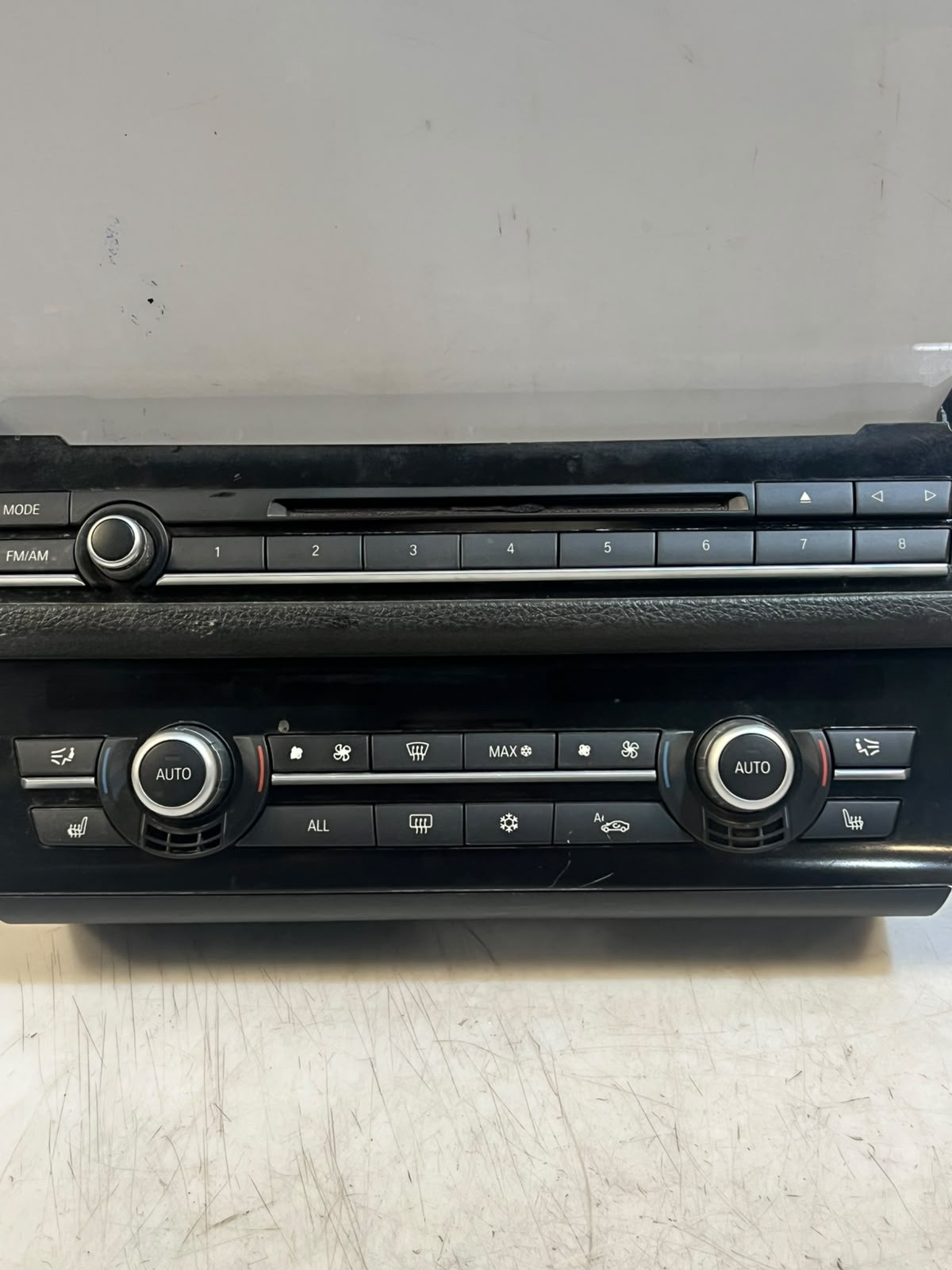 BMW 528i 535i 550i F10 F11 AC Climate Control Temperature Unit 9241241 OEM
