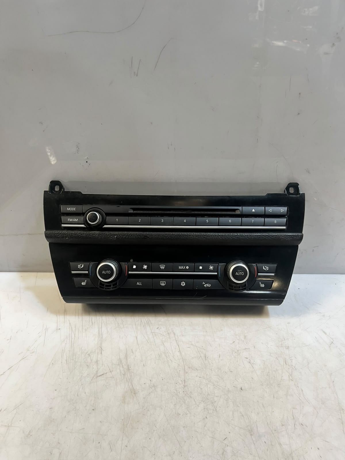 BMW 528i 535i 550i F10 F11 AC Climate Control Temperature Unit 9241241 OEM