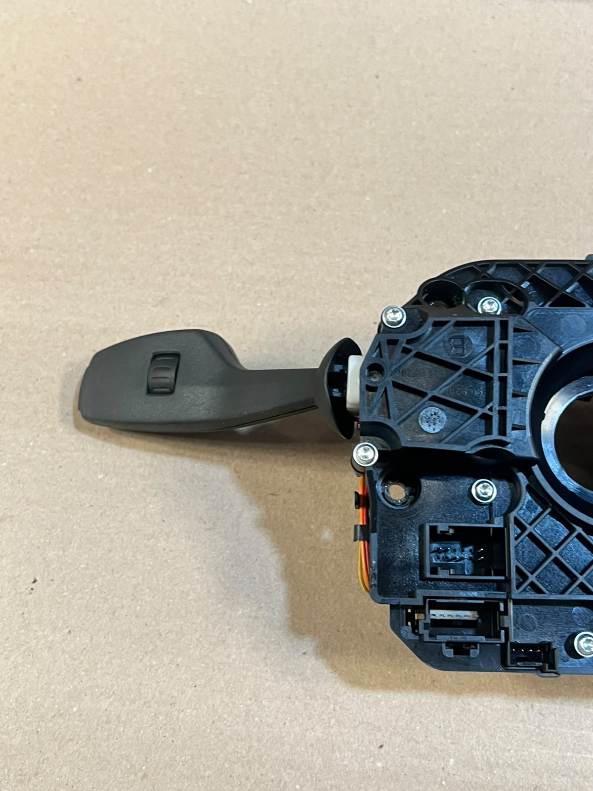 BMW F01 F02 F06 F10 F11 F12 F13 Steering Column Switch 9234440 OEM 2010-2018