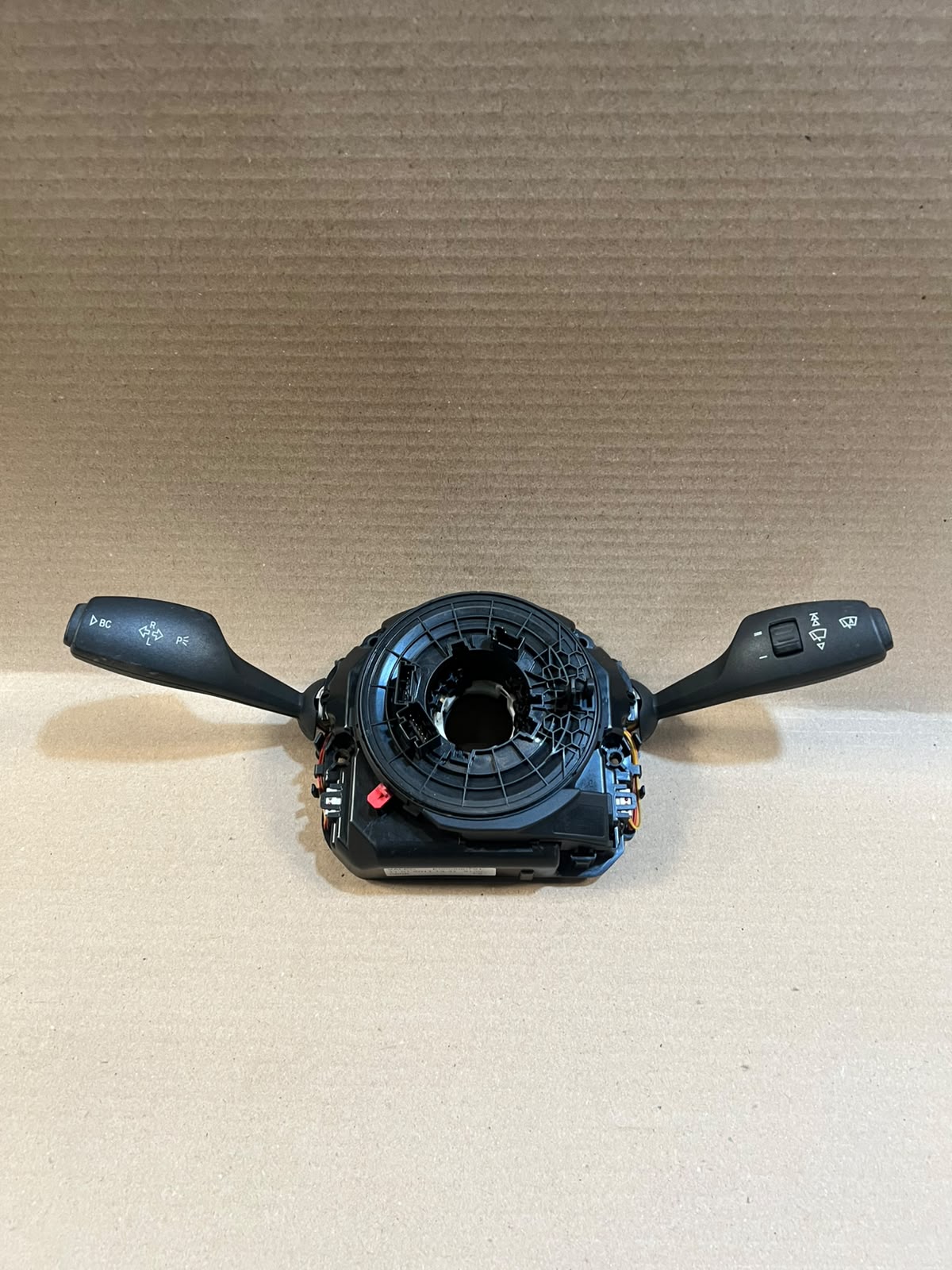 BMW F01 F02 F06 F10 F11 F12 F13 Steering Column Switch 9234440 OEM 2010-2018