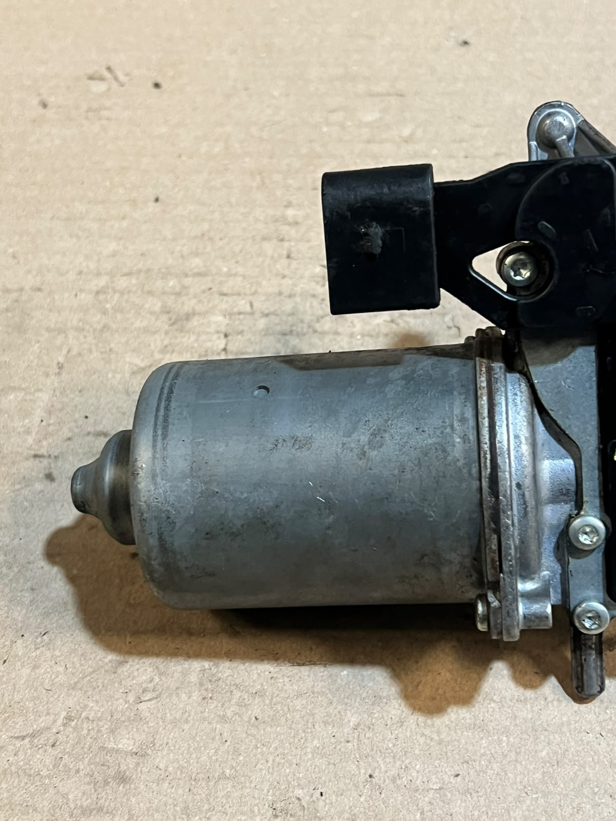BMW X5 E70 X6 E71 Front Windshield Wiper Motor Assembly 7200536 OEM 2007-2013