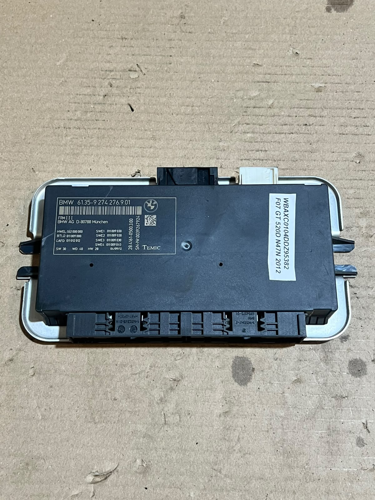 BMW 535i F07 F10 F11 F18 F12 F13 FRM3 Footwell Light Control Module 9274276 OEM