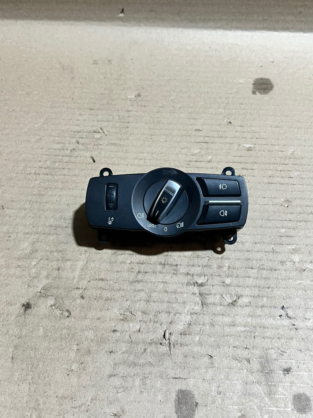 BMW F10 F11 F07 F01 F02 F06 F12 F13 F25 Headlight Light Switch 9192744 OEM