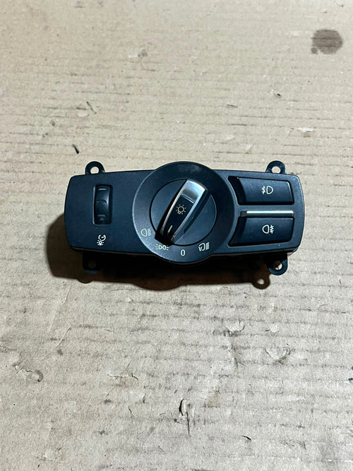 BMW F10 F11 F07 F01 F02 F06 F12 F13 F25 Headlight Light Switch 9192744 OEM