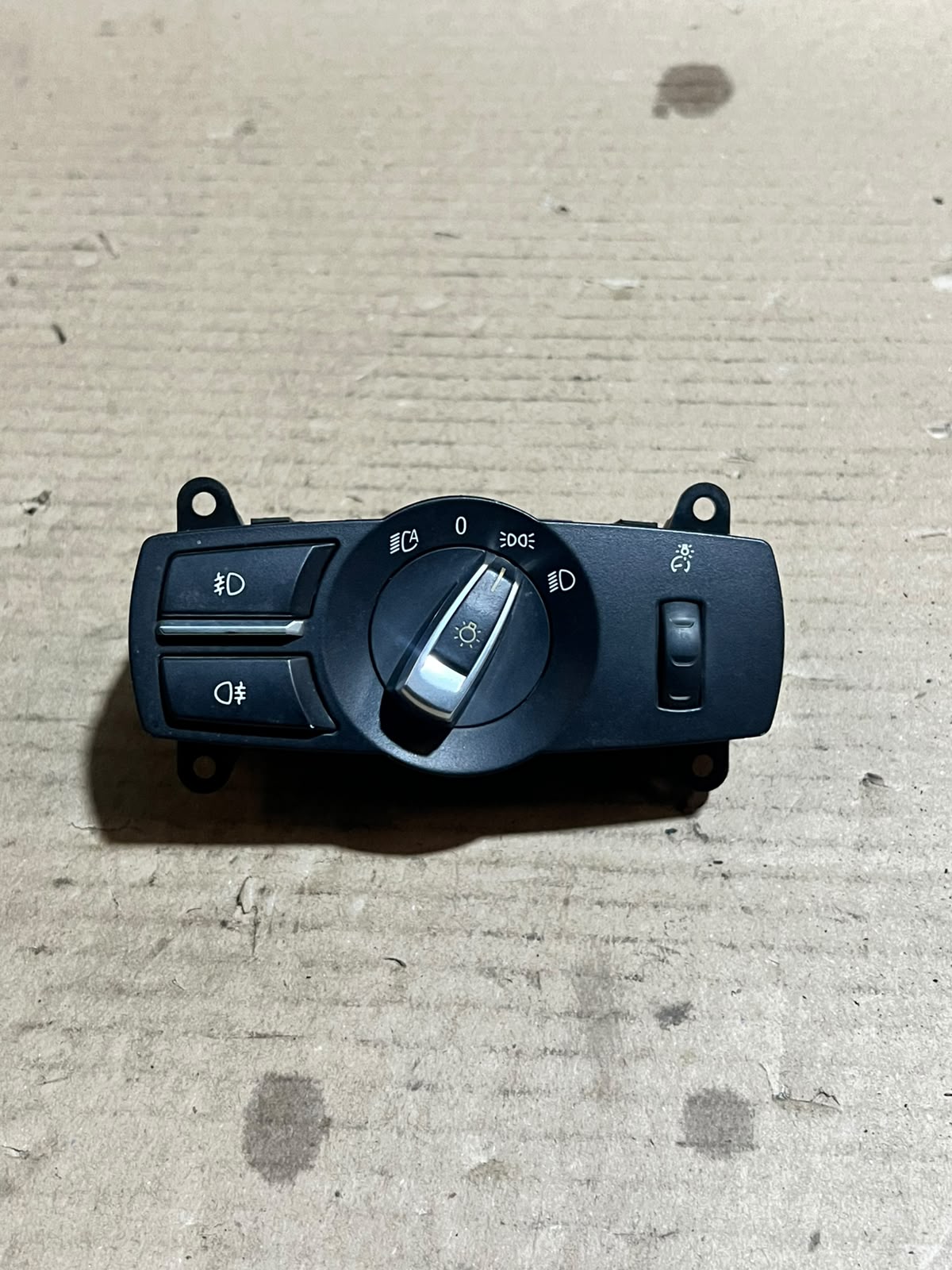 BMW F10 F11 F07 F01 F02 F06 F12 F13 F25 Headlight Light Switch 9192744 OEM