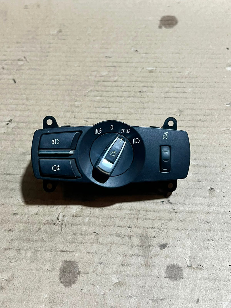 BMW F10 F11 F07 F01 F02 F06 F12 F13 F25 Headlight Light Switch 9192744 OEM
