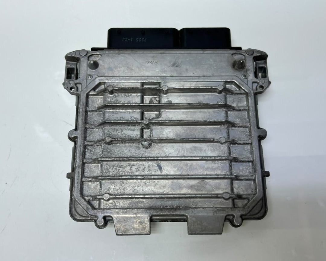 2017 Mercedes-Benz Engine Control Module ECU ECM A2709002100 W176 W246 OEM
