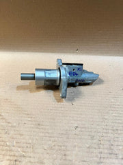 2010 BMW X1 E84 xDrive20d Brake Master Cylinder Hydraulic Pump Used Genuine OEM