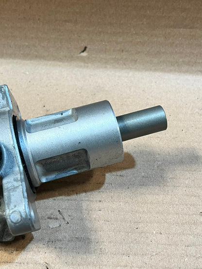 2010 BMW X1 E84 xDrive20d Brake Master Cylinder Hydraulic Pump Used Genuine OEM