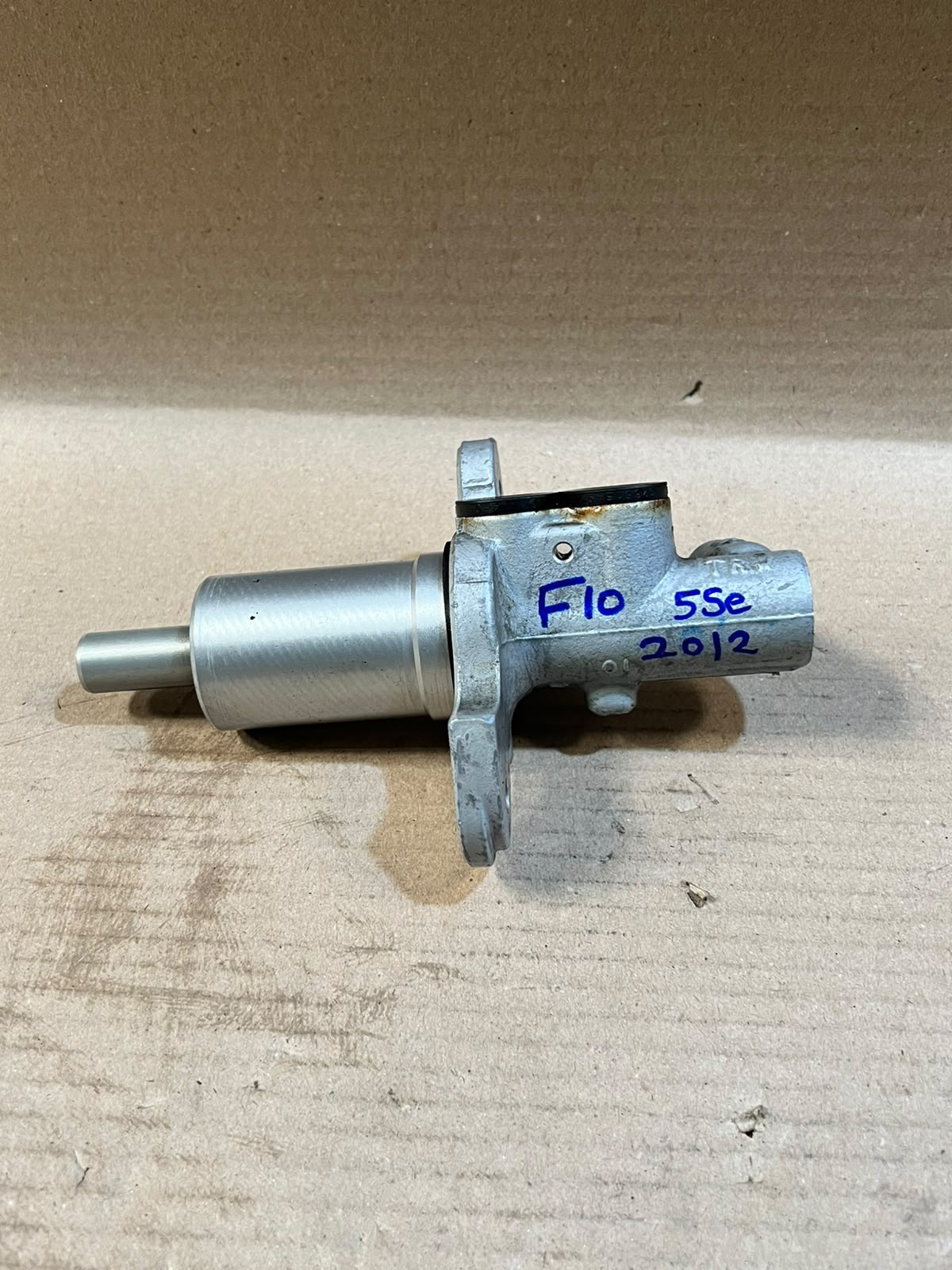 2012 BMW 5 Series F10 520d 528i 535i 550i Brake Master Cylinder Used Genuine OEM