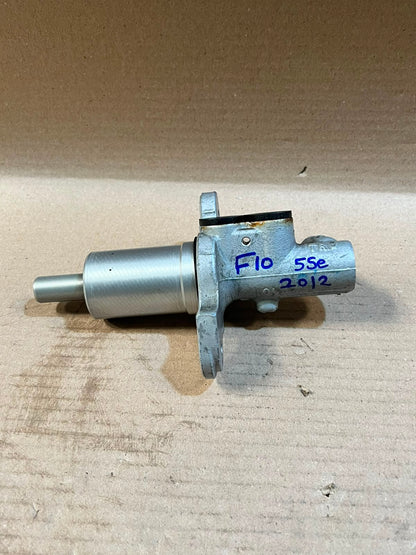 2012 BMW 5 Series F10 520d 528i 535i 550i Brake Master Cylinder Used Genuine OEM