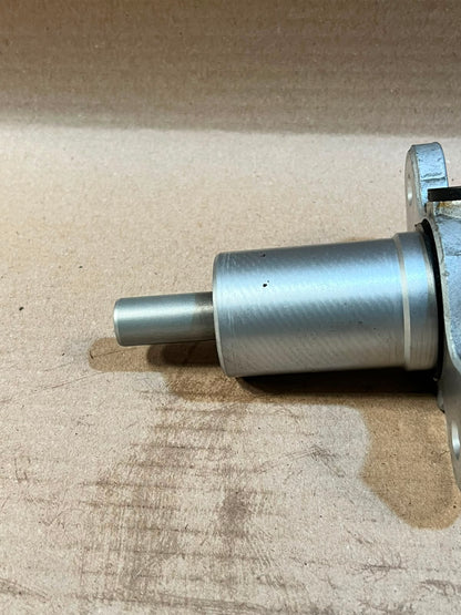 2012 BMW 5 Series F10 520d 528i 535i 550i Brake Master Cylinder Used Genuine OEM