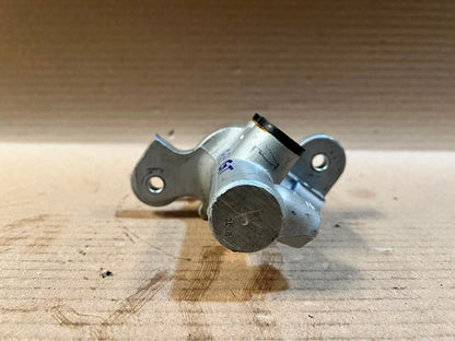 2012 BMW 5 Series GT F07 Brake Master Cylinder Used Genuine OEM