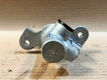 2012 BMW 5 Series GT F07 Brake Master Cylinder Used Genuine OEM