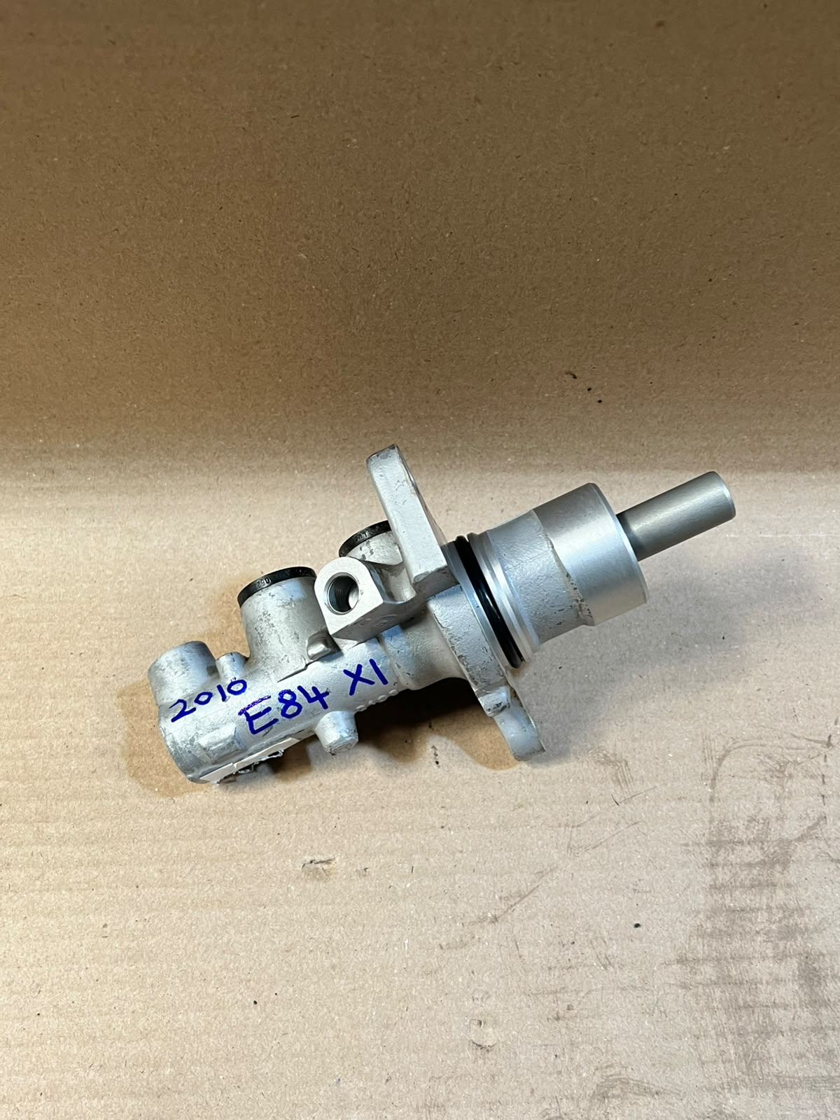 2010 BMW X1 E84 Brake Master Cylinder Used Genuine OEM