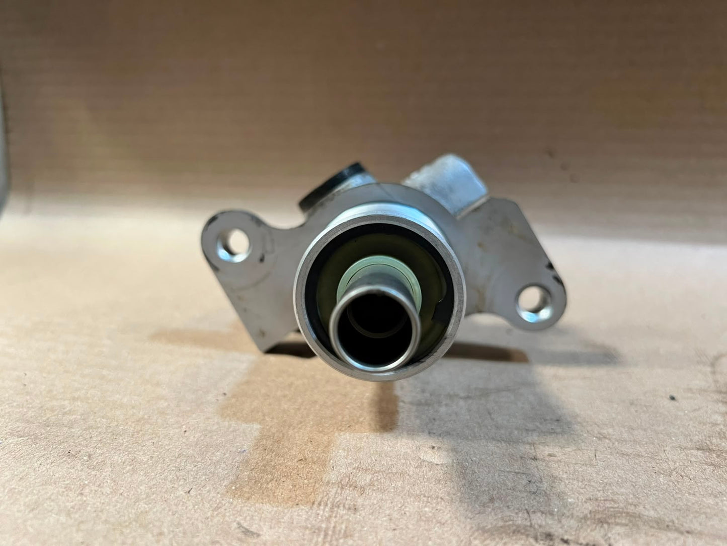 2010 BMW X1 E84 Brake Master Cylinder Used Genuine OEM