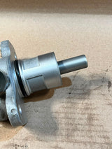 2001 BMW 5 Series E39 Brake Master Cylinder Used Genuine OEM
