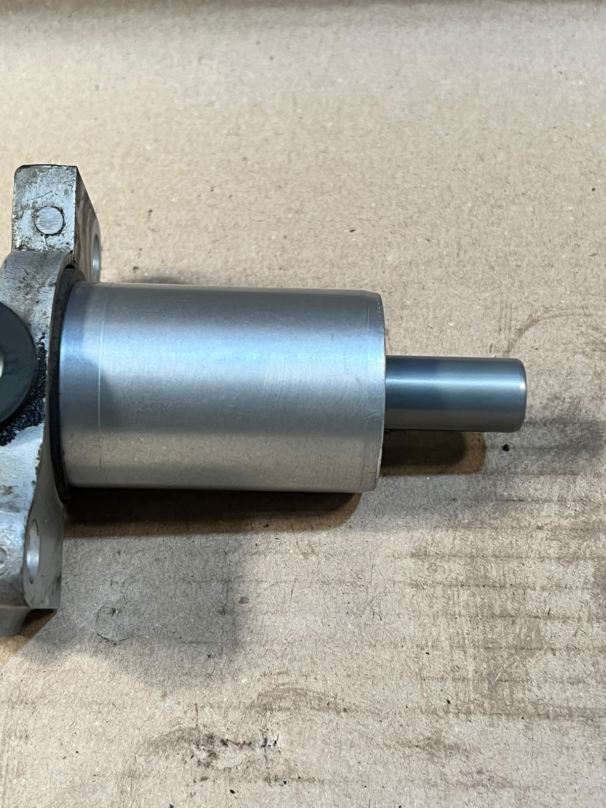2011 BMW X5 E70 Brake Master Cylinder Used Genuine OEM