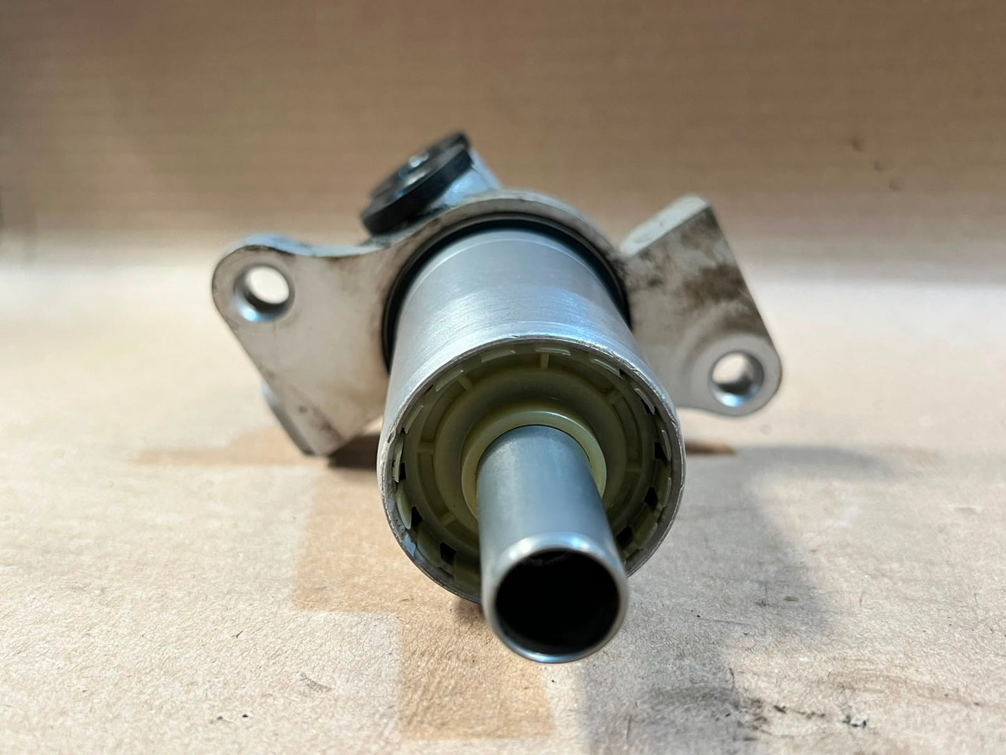 2011 BMW X5 E70 Brake Master Cylinder Used Genuine OEM