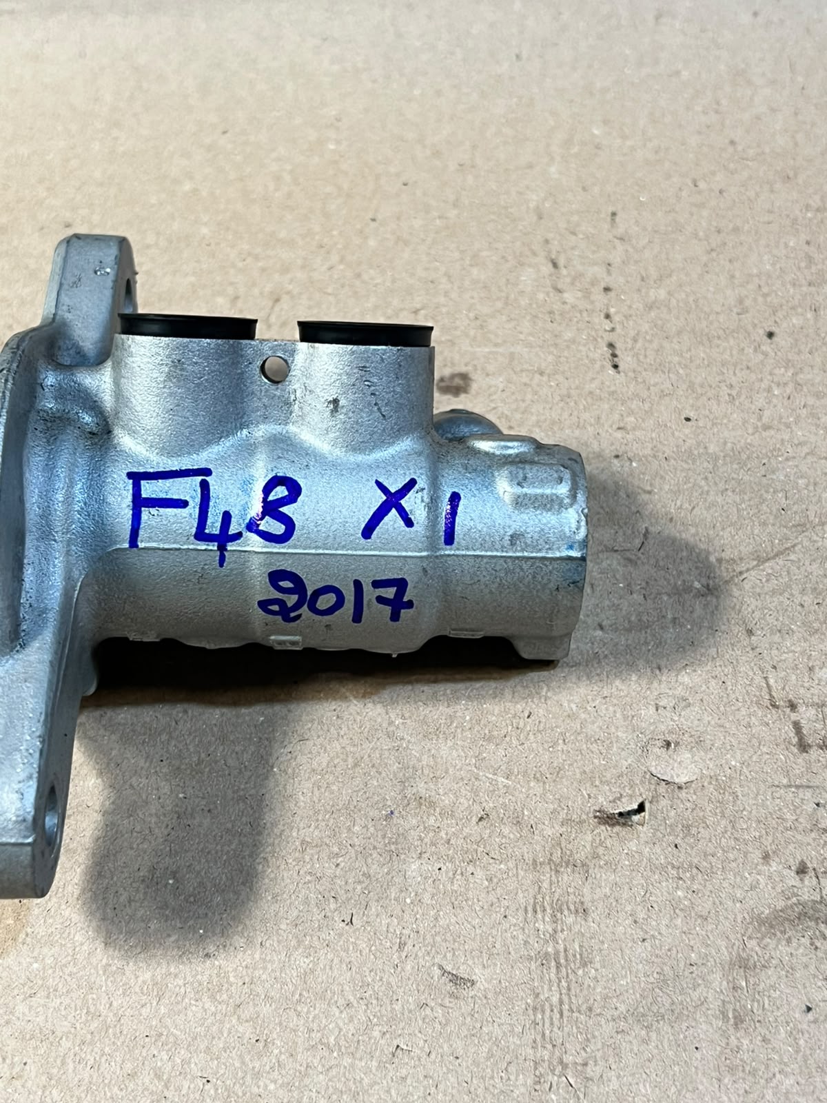 2017 BMW X1 F48 Brake Master Cylinder Used Genuine OEM