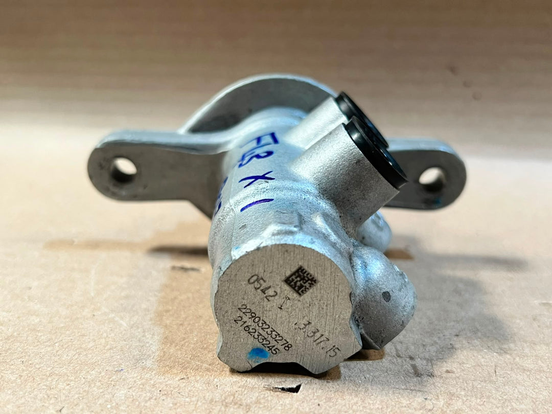 2017 BMW X1 F48 Brake Master Cylinder Used Genuine OEM