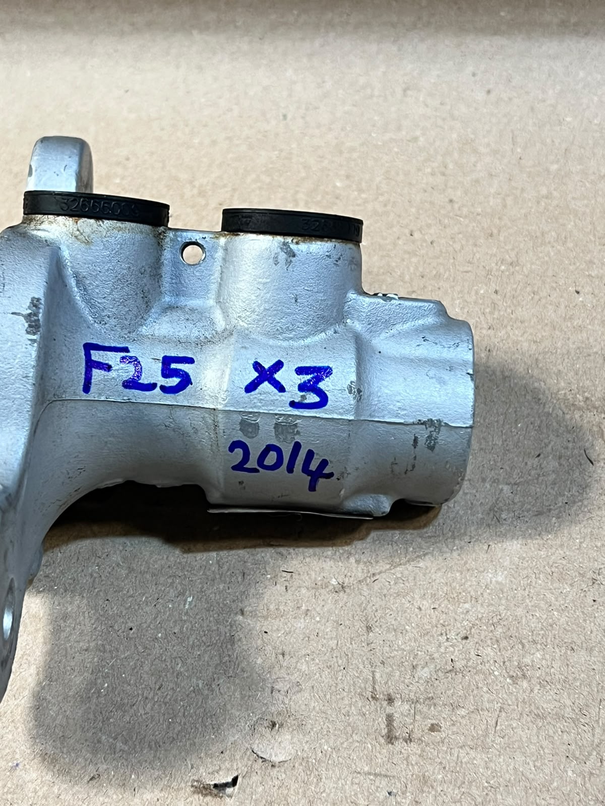 2014 BMW X3 F25 Brake Master Cylinder Used Genuine OEM