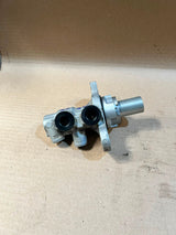 2014 BMW X3 F25 Brake Master Cylinder Used Genuine OEM