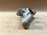 Load image into Gallery viewer, 2000 BMW 7 Series E38 Brake Master Cylinder Used Genuine OEM