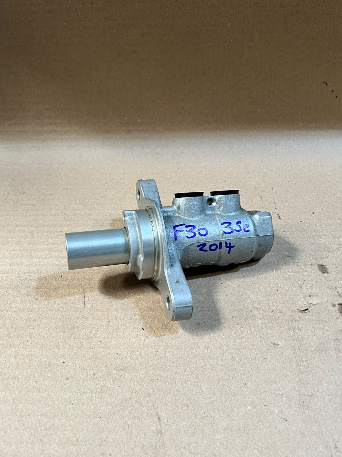 2014 BMW 3 Series F30 Brake Master Cylinder Used Genuine OEM