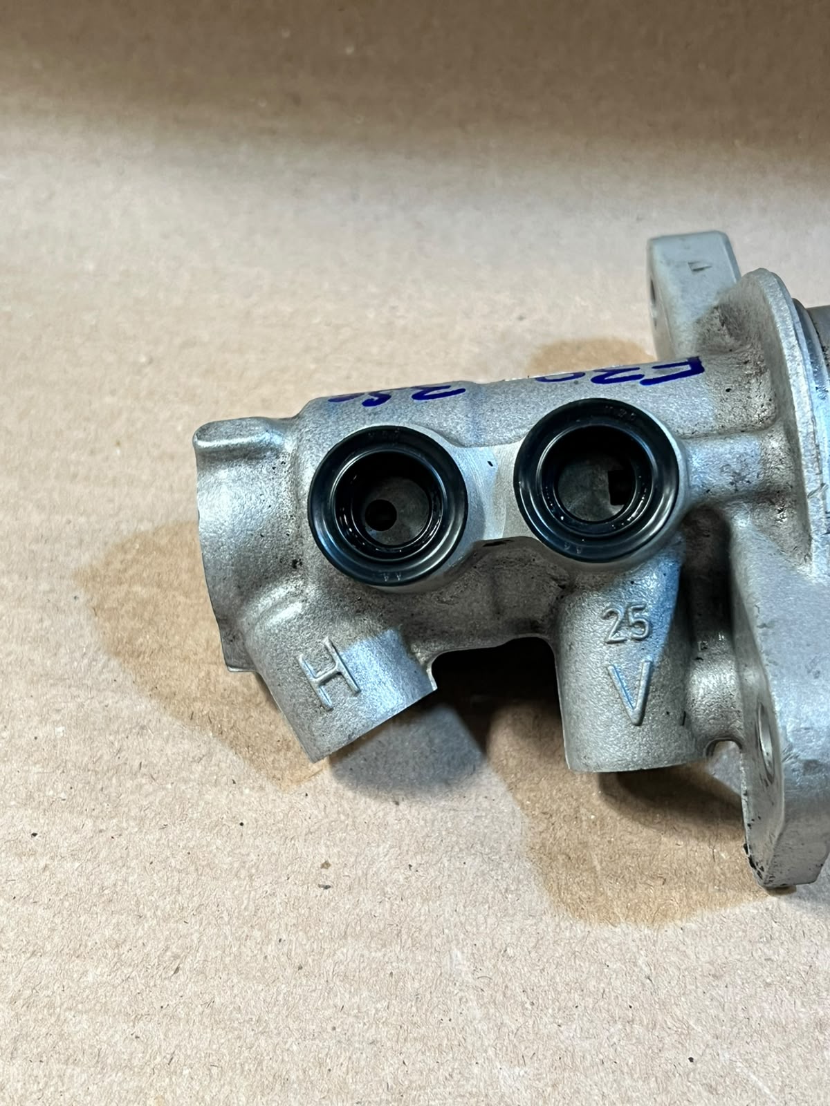 2014 BMW 3 Series F30 Brake Master Cylinder Used Genuine OEM