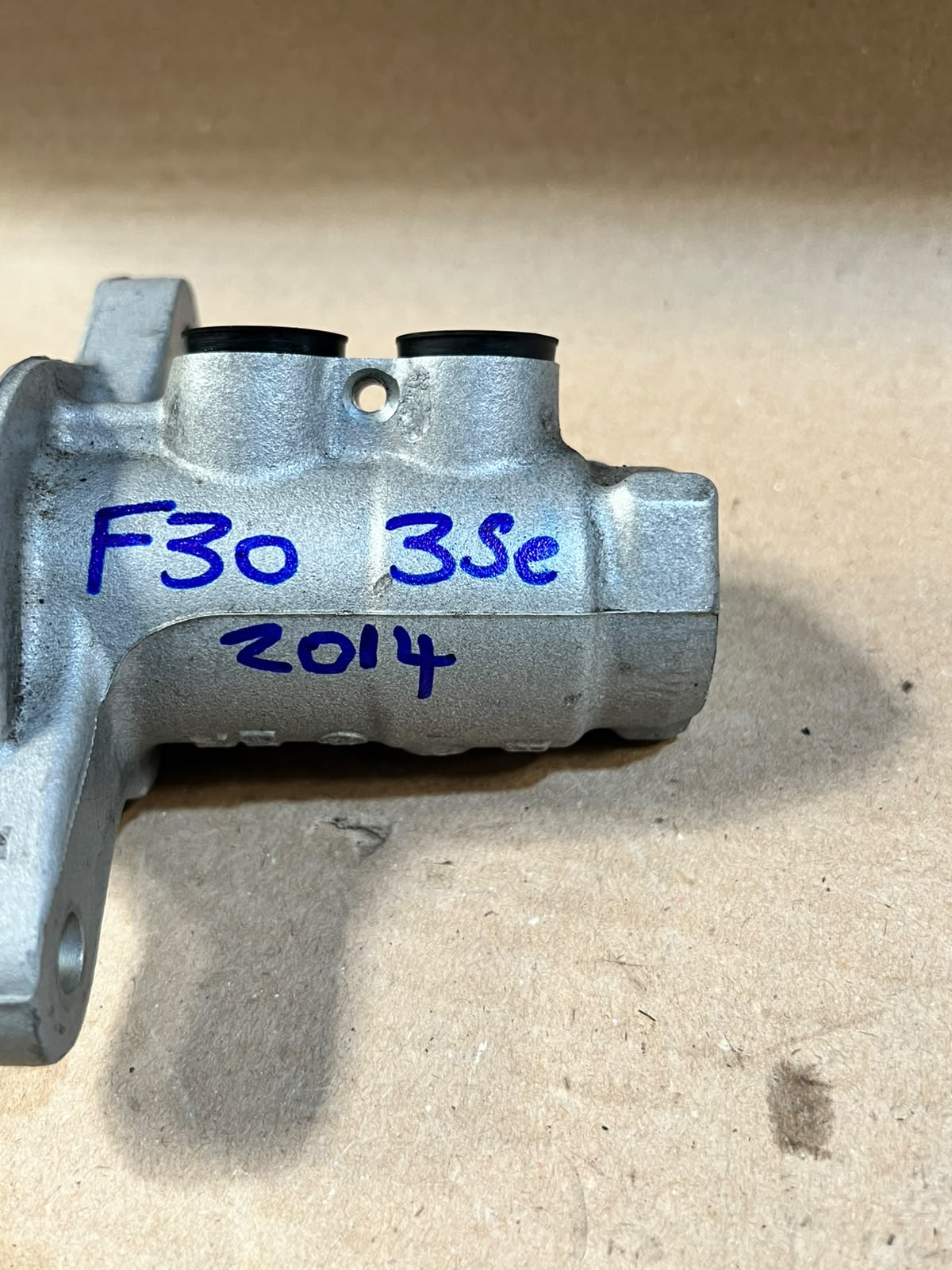 2014 BMW 3 Series F30 Brake Master Cylinder Used Genuine OEM