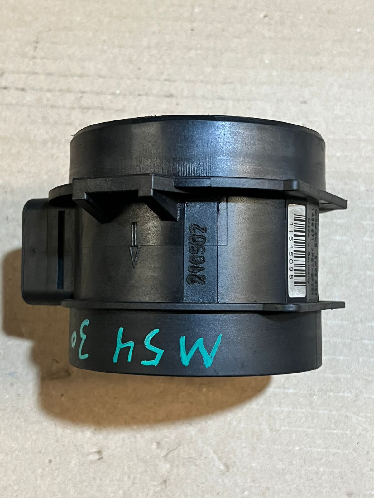 2001-2005 BMW 330i E46 M54 Mass Air Flow MAF Sensor 1438871 OEM